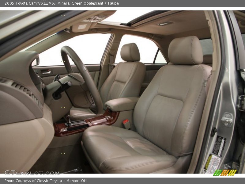 Mineral Green Opalescent / Taupe 2005 Toyota Camry XLE V6