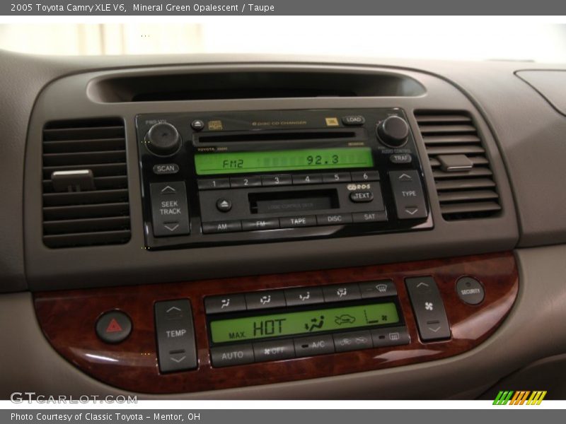 Mineral Green Opalescent / Taupe 2005 Toyota Camry XLE V6