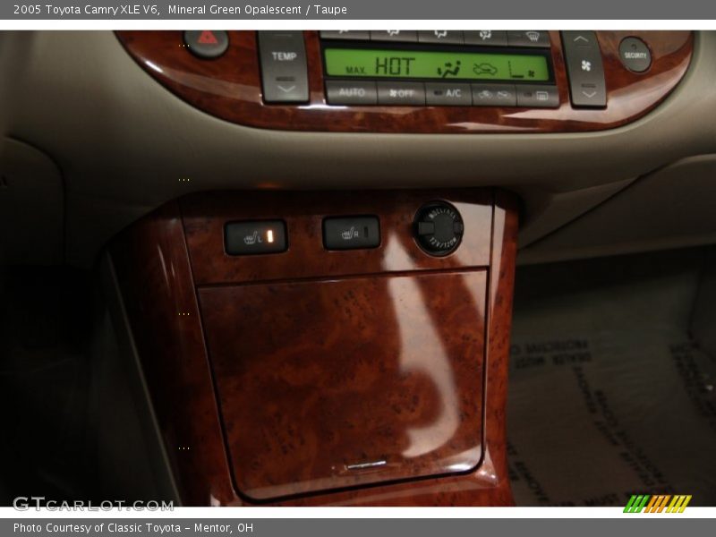 Mineral Green Opalescent / Taupe 2005 Toyota Camry XLE V6