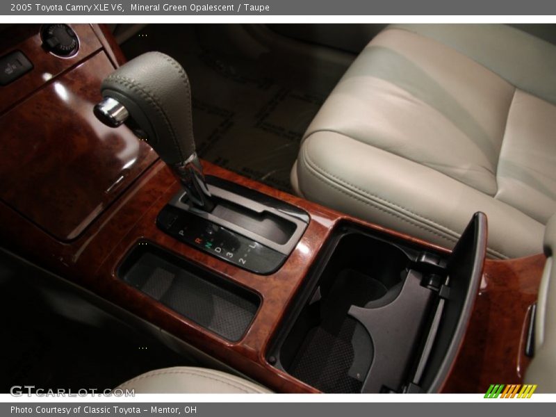 Mineral Green Opalescent / Taupe 2005 Toyota Camry XLE V6