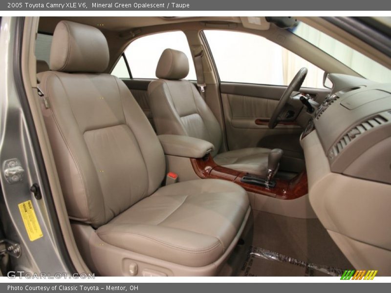 Mineral Green Opalescent / Taupe 2005 Toyota Camry XLE V6