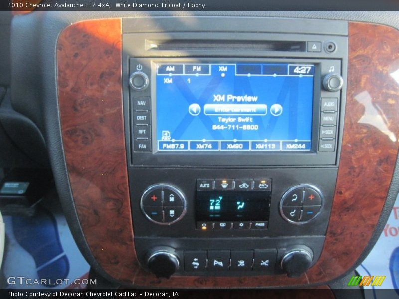 White Diamond Tricoat / Ebony 2010 Chevrolet Avalanche LTZ 4x4