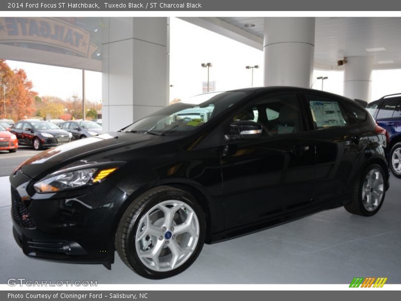 Tuxedo Black / ST Charcoal Black 2014 Ford Focus ST Hatchback