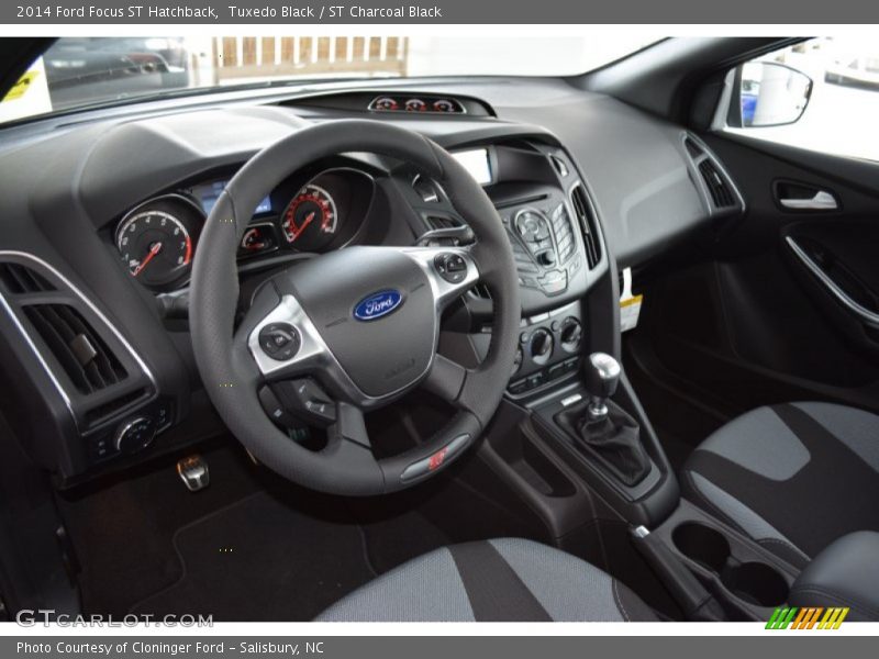 Tuxedo Black / ST Charcoal Black 2014 Ford Focus ST Hatchback