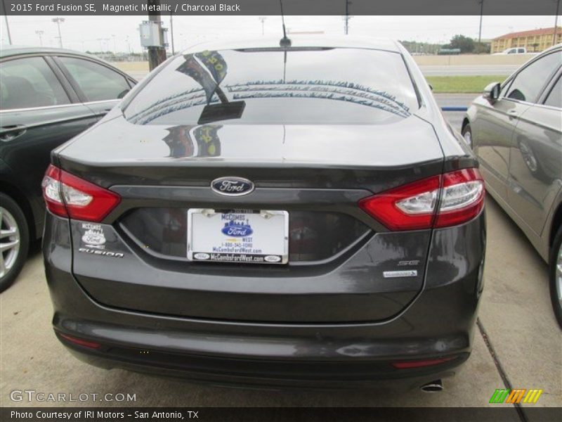 Magnetic Metallic / Charcoal Black 2015 Ford Fusion SE