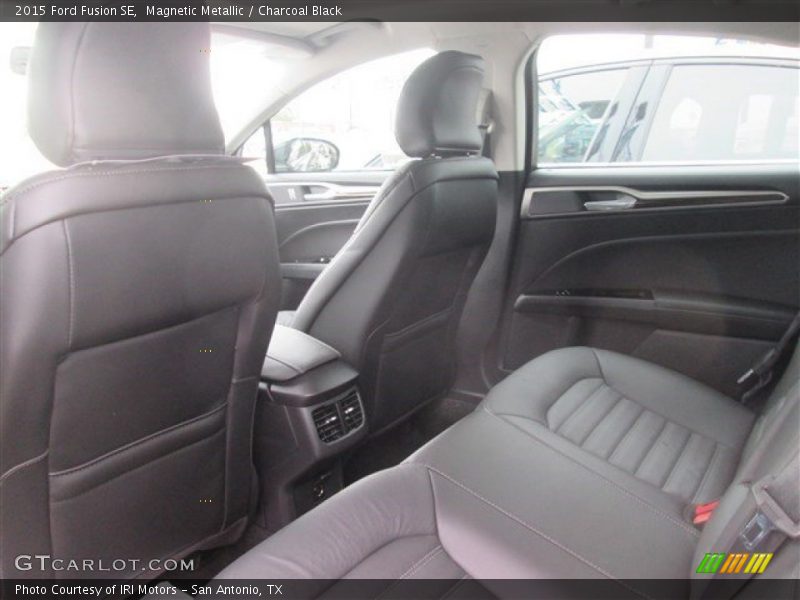Magnetic Metallic / Charcoal Black 2015 Ford Fusion SE