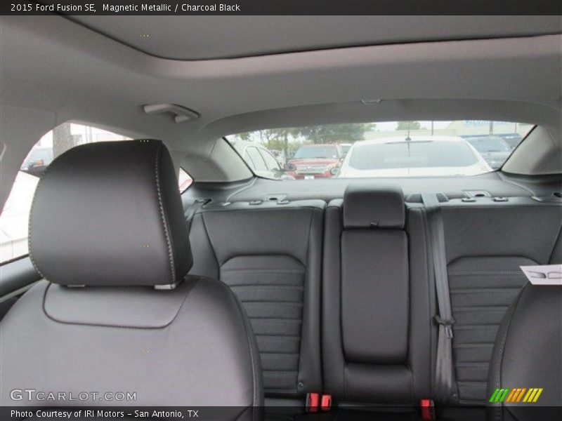 Magnetic Metallic / Charcoal Black 2015 Ford Fusion SE