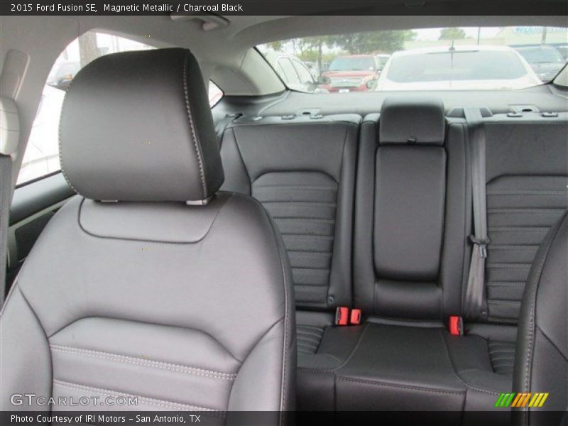Magnetic Metallic / Charcoal Black 2015 Ford Fusion SE