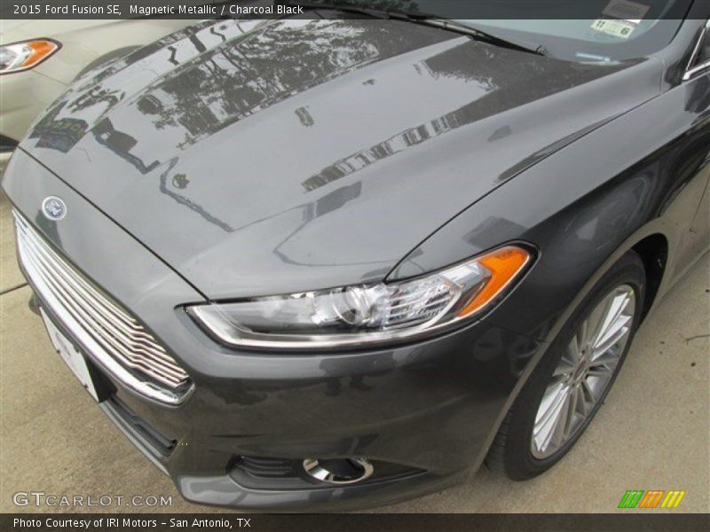 Magnetic Metallic / Charcoal Black 2015 Ford Fusion SE