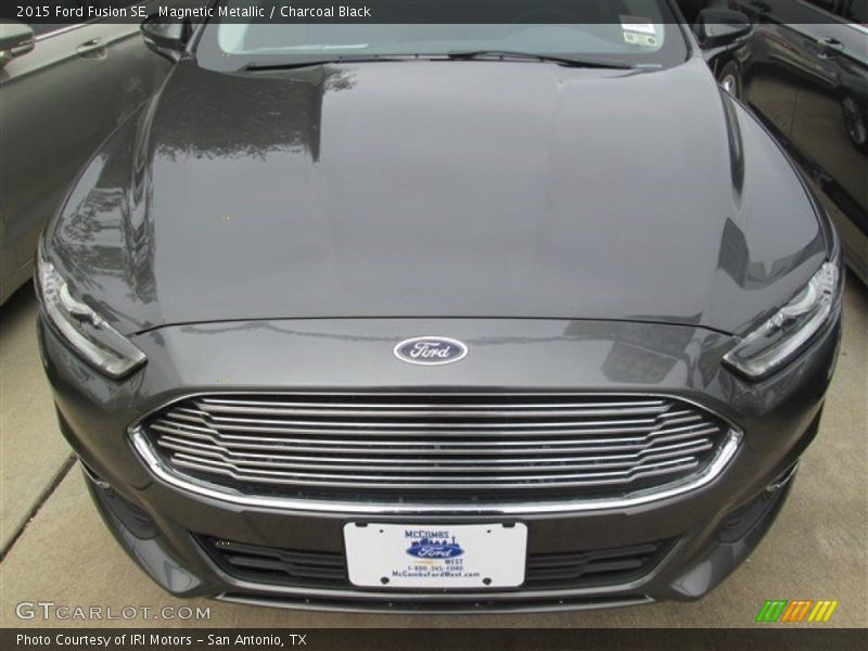 Magnetic Metallic / Charcoal Black 2015 Ford Fusion SE