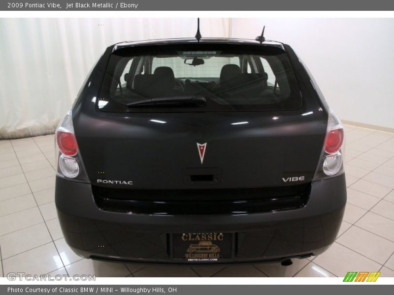 Jet Black Metallic / Ebony 2009 Pontiac Vibe