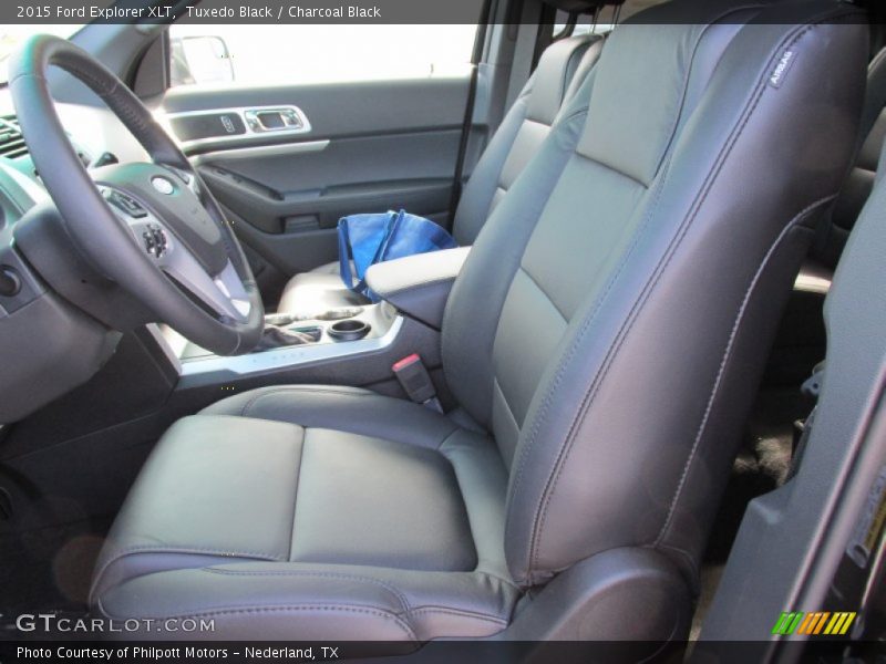 Tuxedo Black / Charcoal Black 2015 Ford Explorer XLT