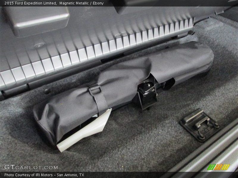 Magnetic Metallic / Ebony 2015 Ford Expedition Limited