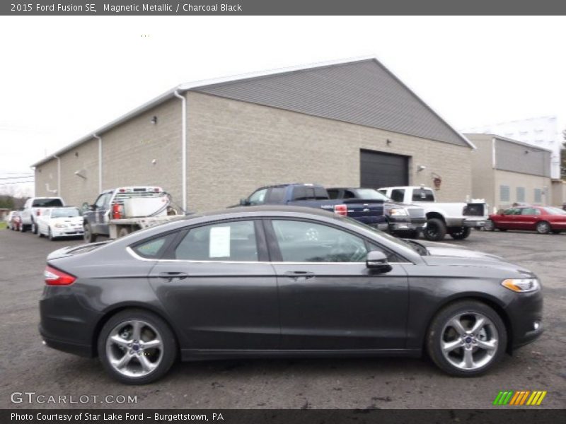 Magnetic Metallic / Charcoal Black 2015 Ford Fusion SE