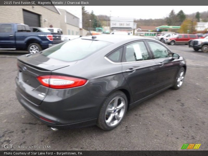 Magnetic Metallic / Charcoal Black 2015 Ford Fusion SE
