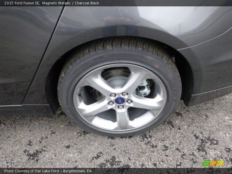 Magnetic Metallic / Charcoal Black 2015 Ford Fusion SE