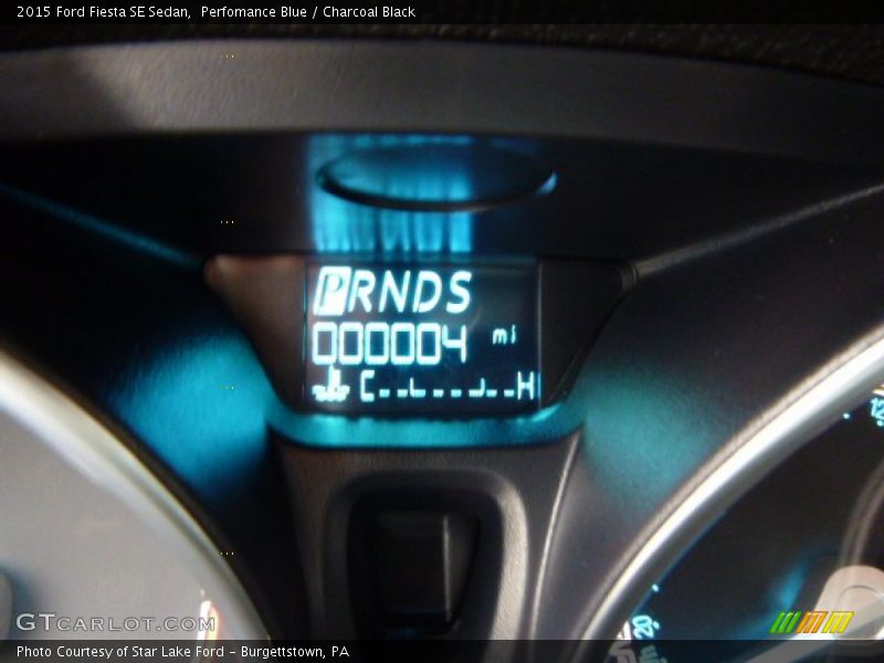 Perfomance Blue / Charcoal Black 2015 Ford Fiesta SE Sedan