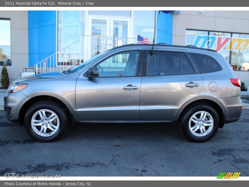 Mineral Gray / Gray 2011 Hyundai Santa Fe GLS