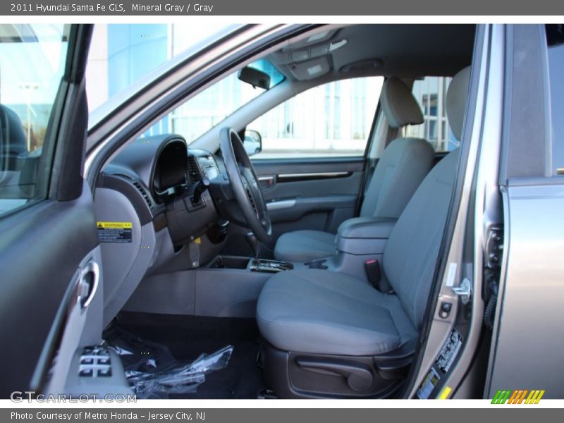 Mineral Gray / Gray 2011 Hyundai Santa Fe GLS