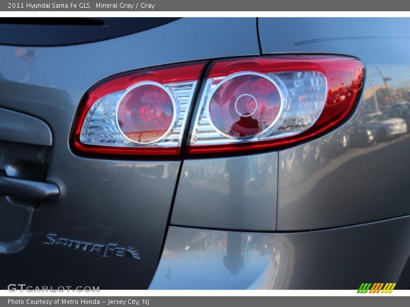 Mineral Gray / Gray 2011 Hyundai Santa Fe GLS