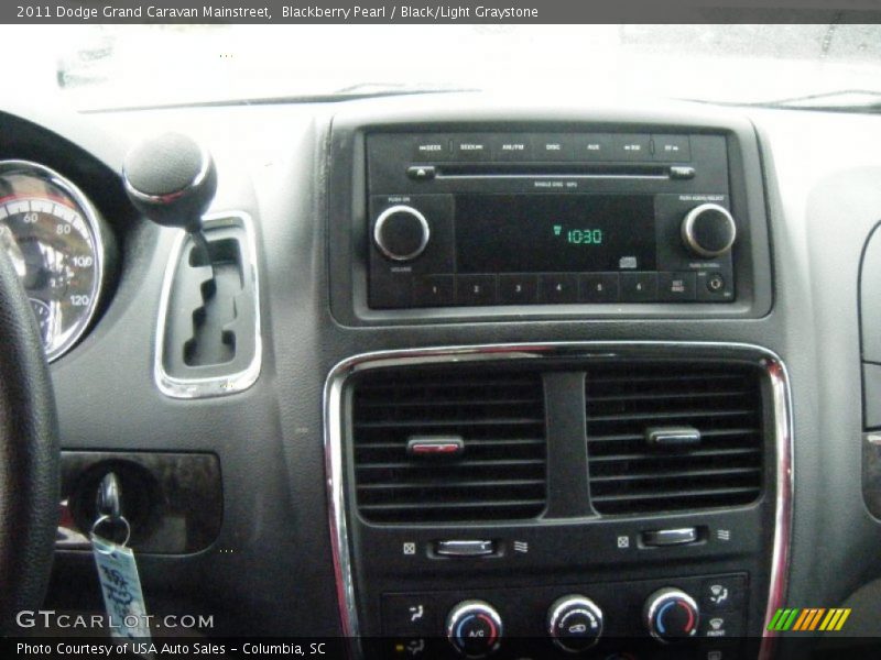 Blackberry Pearl / Black/Light Graystone 2011 Dodge Grand Caravan Mainstreet