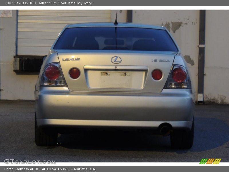 Millennium Silver Metallic / Ivory 2002 Lexus IS 300