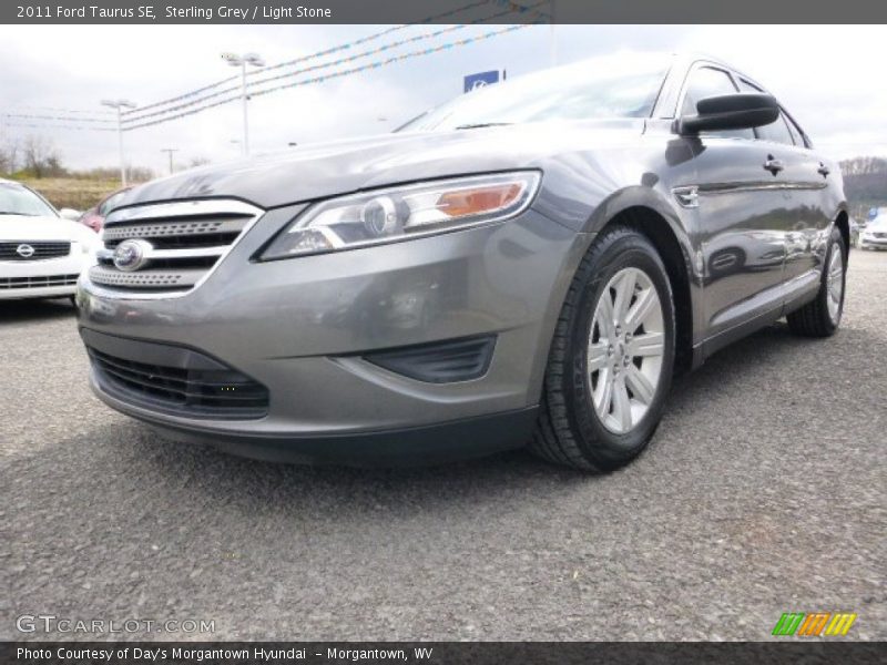 Sterling Grey / Light Stone 2011 Ford Taurus SE