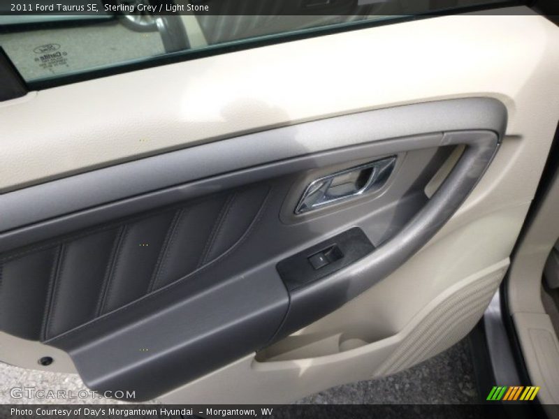 Sterling Grey / Light Stone 2011 Ford Taurus SE