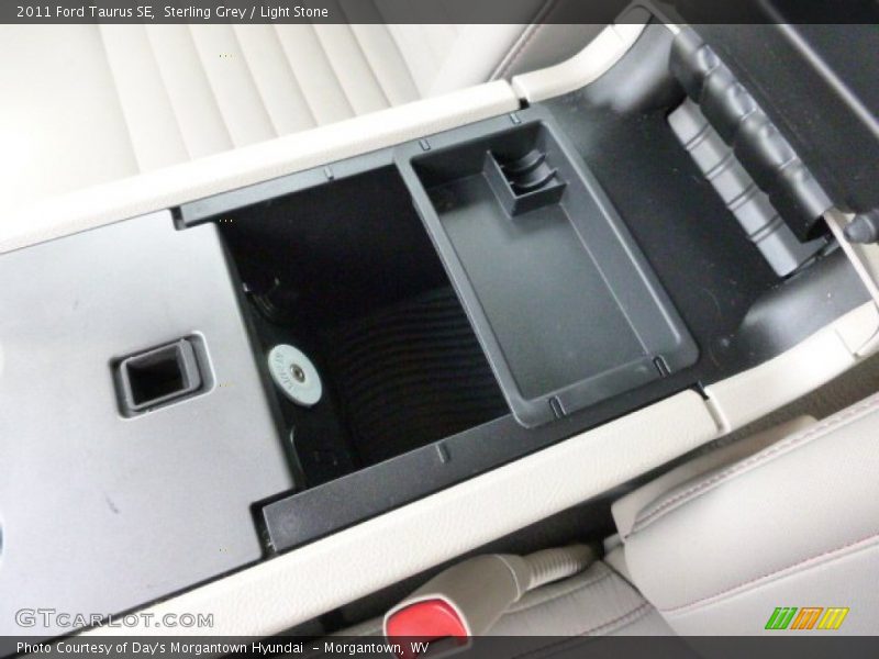 Sterling Grey / Light Stone 2011 Ford Taurus SE