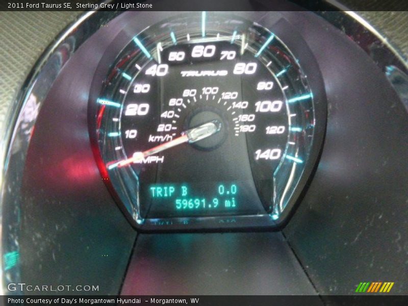 Sterling Grey / Light Stone 2011 Ford Taurus SE