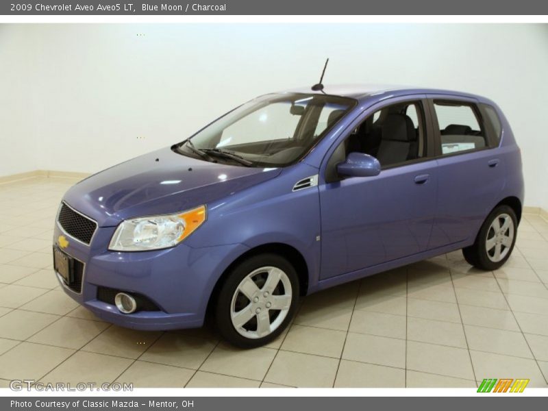Blue Moon / Charcoal 2009 Chevrolet Aveo Aveo5 LT