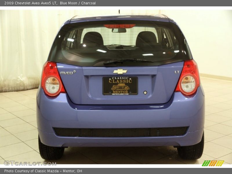 Blue Moon / Charcoal 2009 Chevrolet Aveo Aveo5 LT