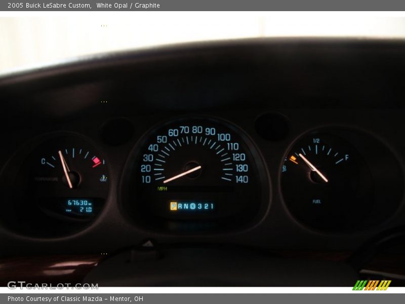 White Opal / Graphite 2005 Buick LeSabre Custom