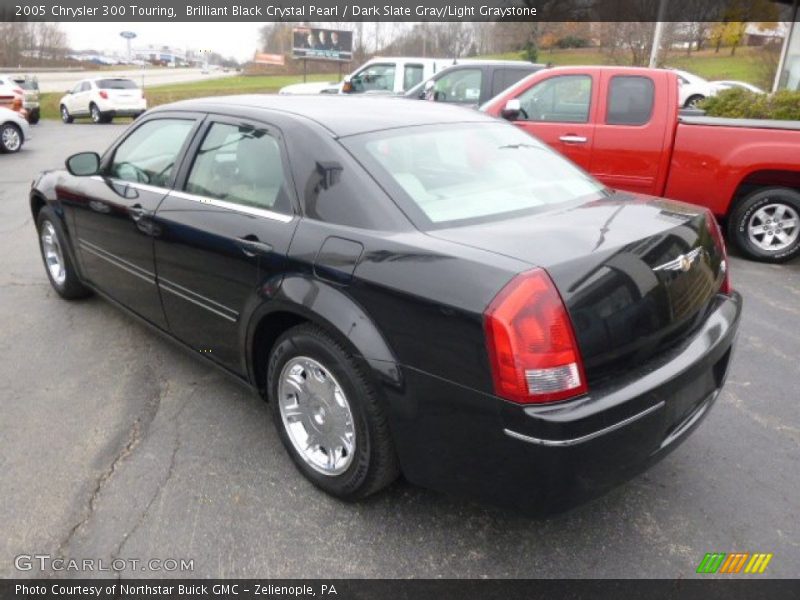 Brilliant Black Crystal Pearl / Dark Slate Gray/Light Graystone 2005 Chrysler 300 Touring