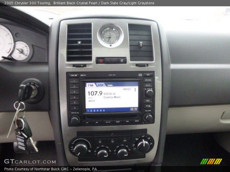 Brilliant Black Crystal Pearl / Dark Slate Gray/Light Graystone 2005 Chrysler 300 Touring