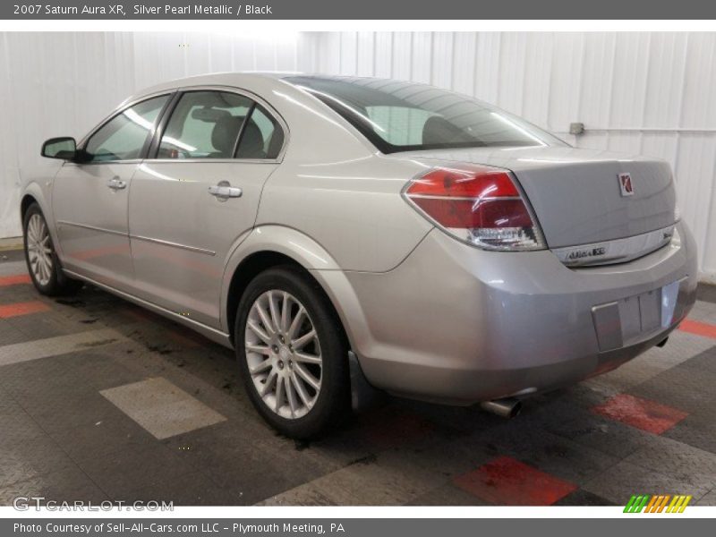 Silver Pearl Metallic / Black 2007 Saturn Aura XR