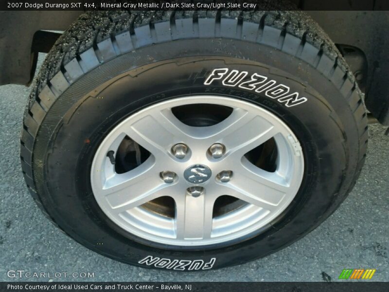 Mineral Gray Metallic / Dark Slate Gray/Light Slate Gray 2007 Dodge Durango SXT 4x4