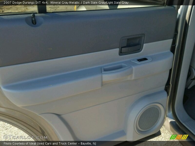 Mineral Gray Metallic / Dark Slate Gray/Light Slate Gray 2007 Dodge Durango SXT 4x4