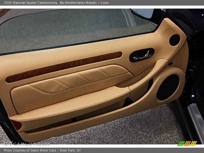 Door Panel of 2005 Spyder Cambiocorsa