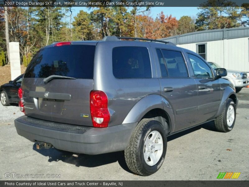 Mineral Gray Metallic / Dark Slate Gray/Light Slate Gray 2007 Dodge Durango SXT 4x4