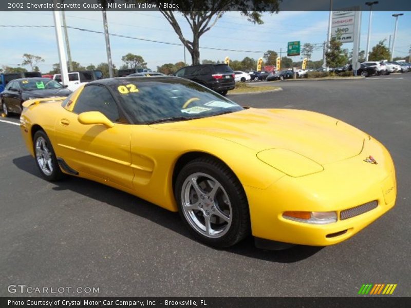 Millenium Yellow / Black 2002 Chevrolet Corvette Coupe