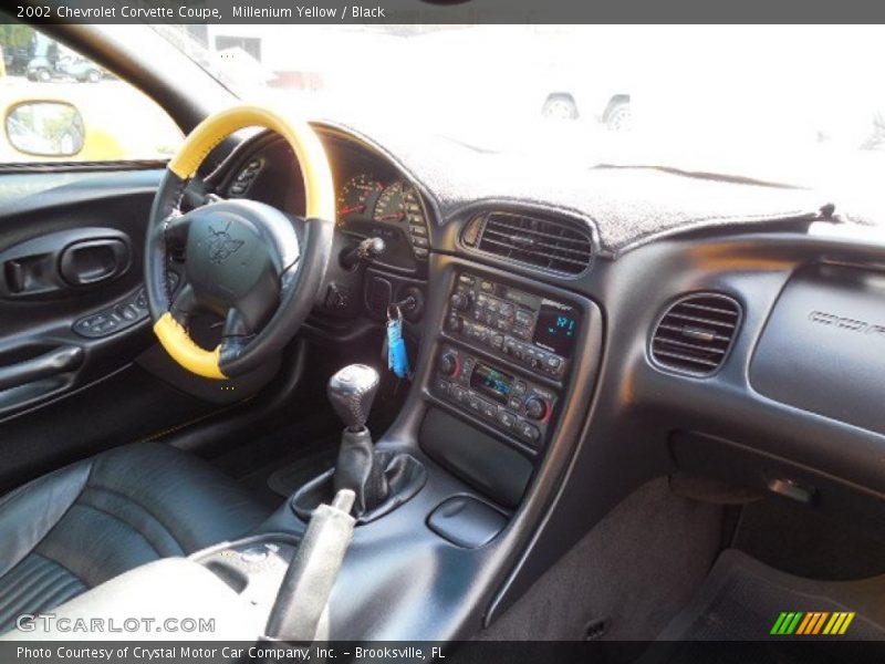 Millenium Yellow / Black 2002 Chevrolet Corvette Coupe