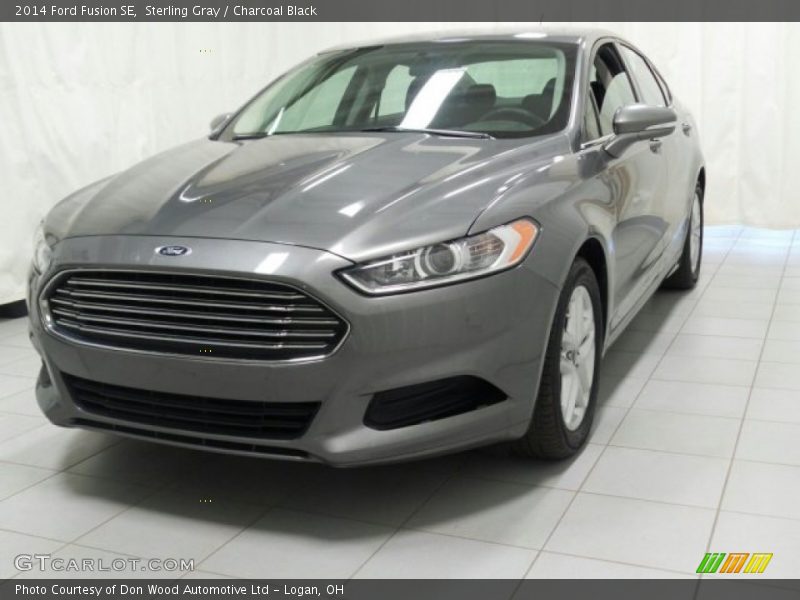 Sterling Gray / Charcoal Black 2014 Ford Fusion SE