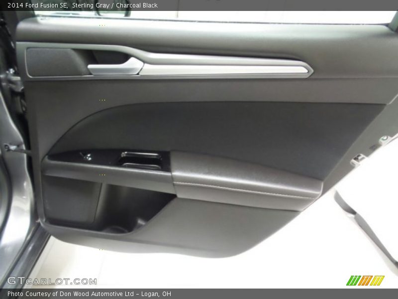 Sterling Gray / Charcoal Black 2014 Ford Fusion SE