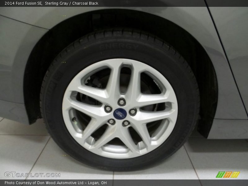 Sterling Gray / Charcoal Black 2014 Ford Fusion SE