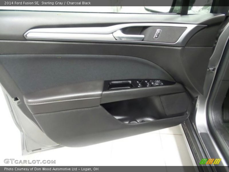 Sterling Gray / Charcoal Black 2014 Ford Fusion SE