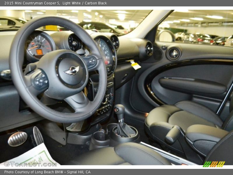 Light White / Carbon Black 2015 Mini Countryman Cooper S