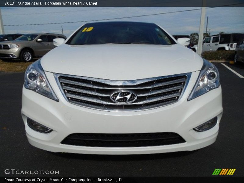 Porcelain White Pearl / Camel 2013 Hyundai Azera
