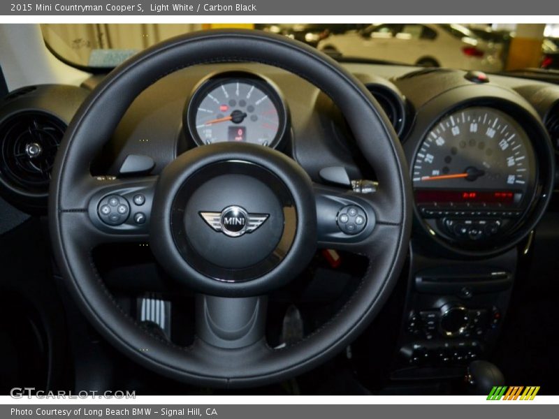 Light White / Carbon Black 2015 Mini Countryman Cooper S