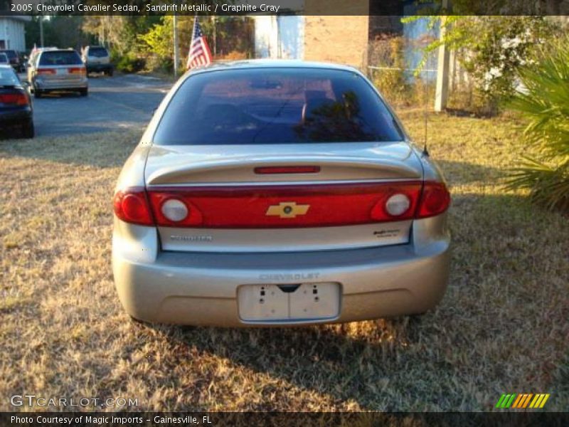 Sandrift Metallic / Graphite Gray 2005 Chevrolet Cavalier Sedan